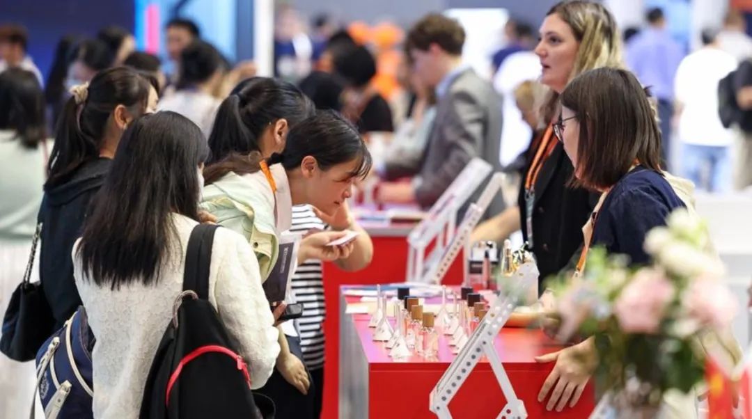 花猫哥哥:高层态度的较大变化:730政治局会议解读|2025-08-03-汉风1918-汉唐归来-惟有中华