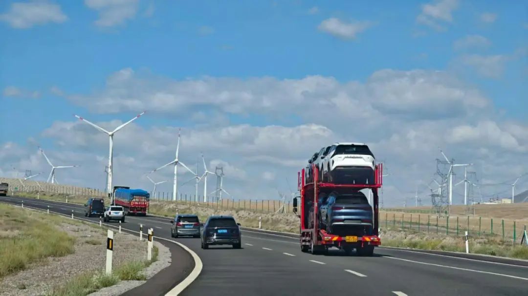 龙牙:新疆和西藏的战略地位谁更重要?|2025-08-19-汉风1918-汉唐归来-惟有中华