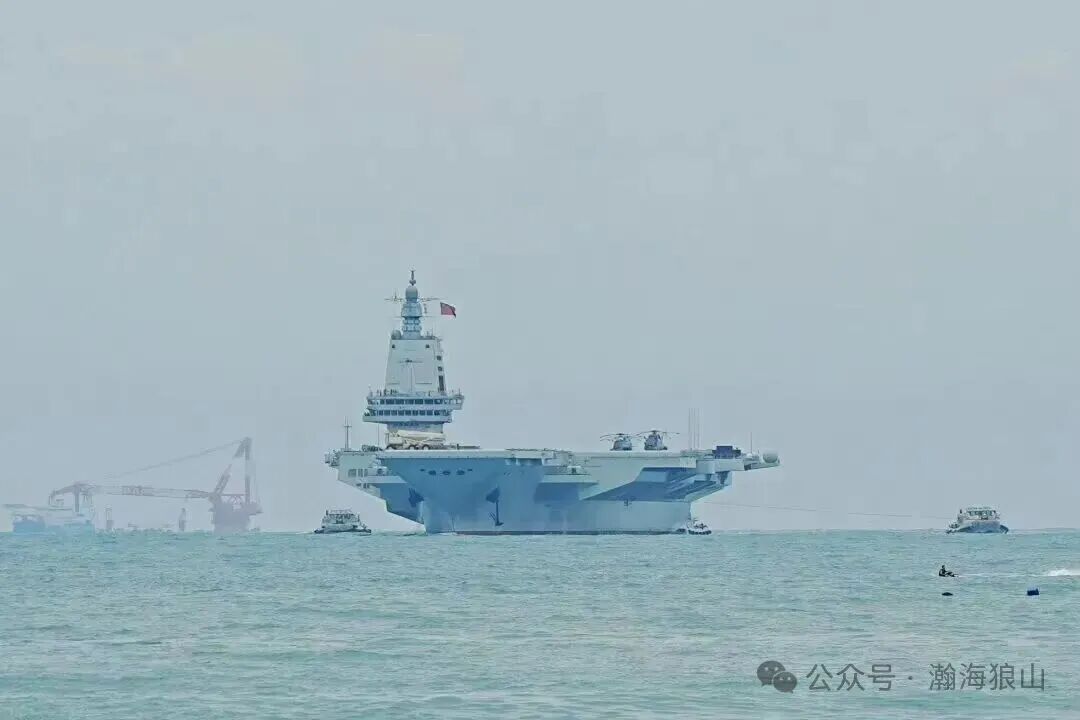 瀚海狼山:18号平台服役后首次高速北上,准备满配接机?|2025-12-18-汉风1918-汉唐归来-惟有中华