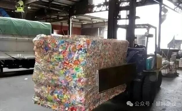 压扁的千纸鹤
